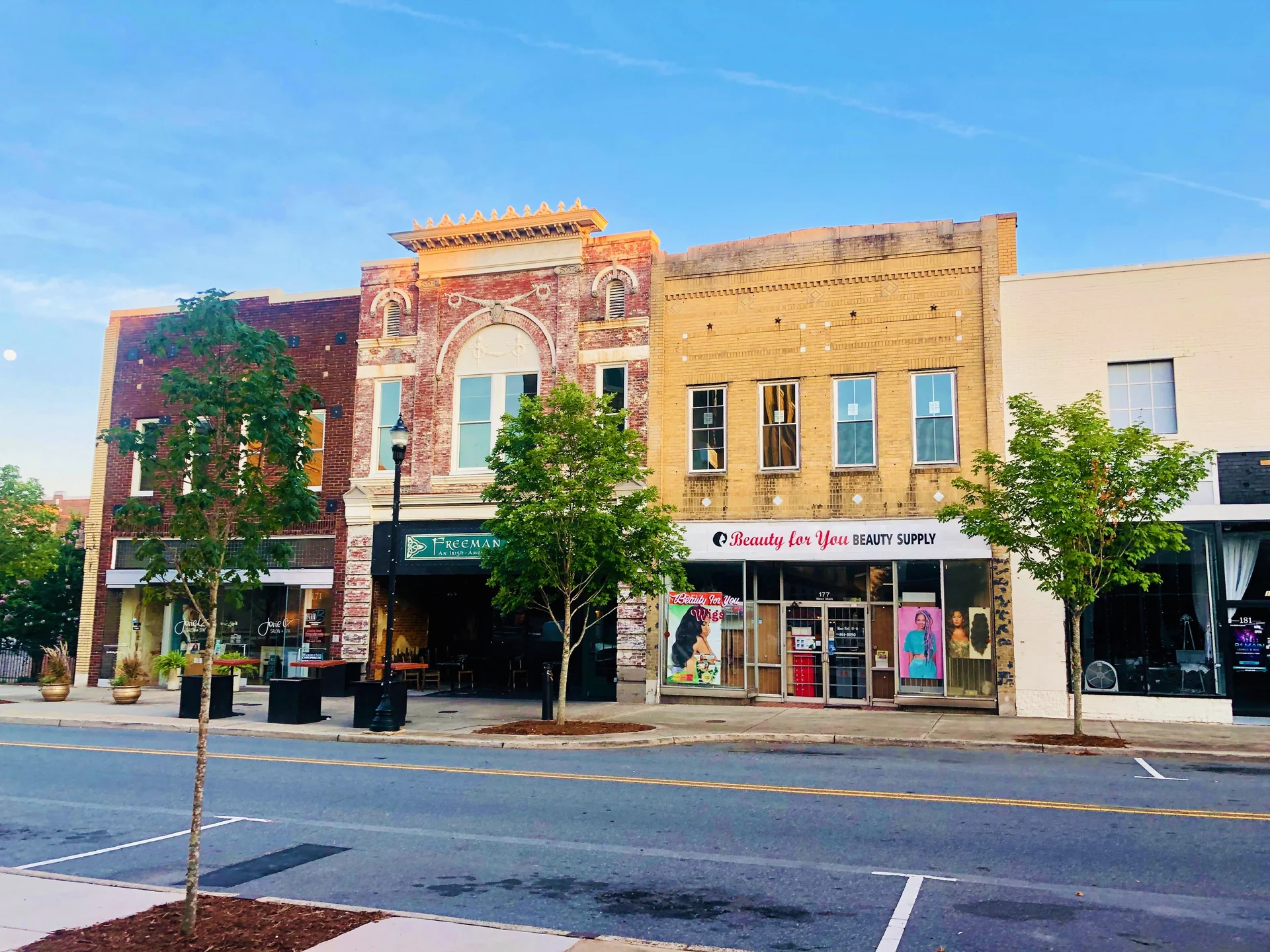 Making moves fast, simple, and stress-free for families and businesses across Gastonia, NC