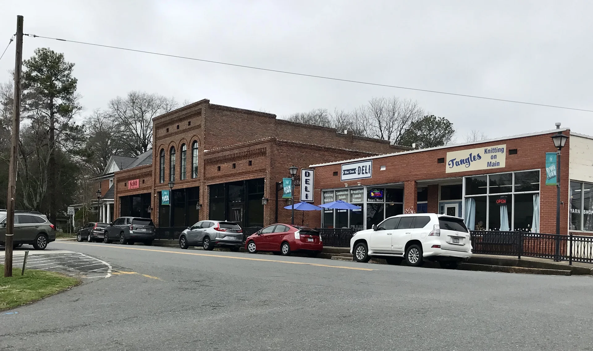 Making moves stress-free, simple, and fast for families and businesses in Waxhaw, NC